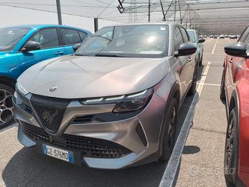 Alfa Romeo Junior 1.2 ibrida 145cv edct6