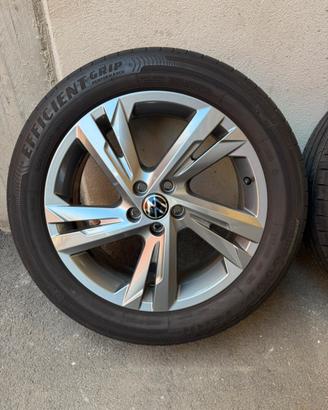 Kit cerchi-gomme 205/55/17 VW T-cross/Taigo/Polo