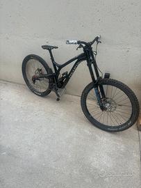 Commencal supreme