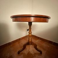 Tavolino tondo del 900 legno massello