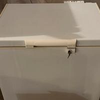 Congelatore IGNIS a pozzetto 250l