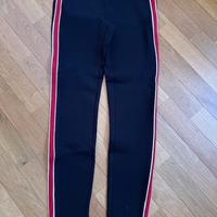pantaloni neri con bande rosse laterali ZARA