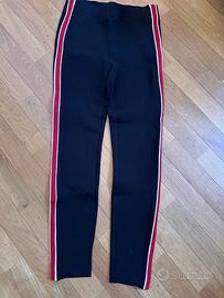 pantaloni neri con bande rosse laterali ZARA