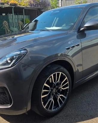 Maserati Grecale MHEV 250 CV AWD GT