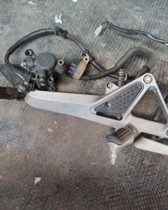 Pedana  poggiapiedi Dx Honda hornet 600 1998/2002