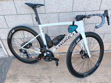 S Works Tarmac SL8

Shimano Dura-Ace Di2

