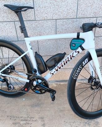 S Works Tarmac SL8

Shimano Dura-Ace Di2

