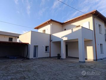 Appartamento di 147 m² con 3 locali a Bariano