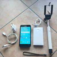 SMARTPHONE ASUS PIU ACCESSORI.