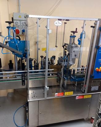 Etichettatrice autoadesiva 