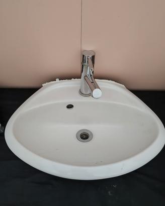 lavandino piccolo bagno