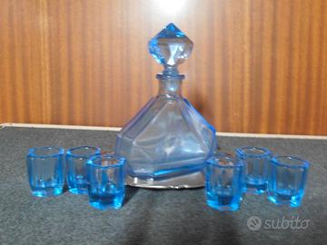 BOTTIGLIA LIQUORE E BICCHIERINI ART DECO'