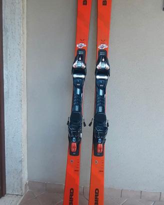 Sci gigante Blizzard WRC180