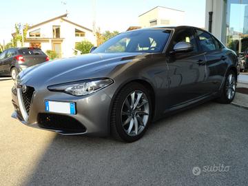 Alfa Romeo Giulia 2.2 Turbodiesel 150 CV AT8 Busin