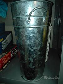 vaso in metallo anticato alto cm 40