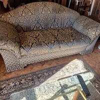 divani classici   bluette e giallo oro  