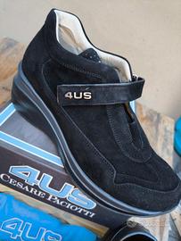 Paciotti nuove!!! n 39 in camoscio nero 