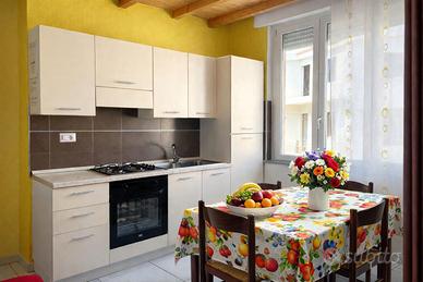 Appartamento centrale, zona tranquilla, la Caletta