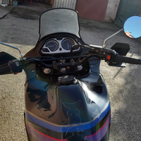 Yamaha super tenere 750