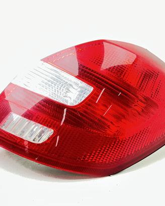 STOP FANALE POSTERIORE DESTRO SKODA Fabia Berlina