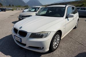 BMW 318 i cat Touring Attiva
