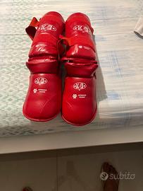 Protezioni karate per tibia e piedi