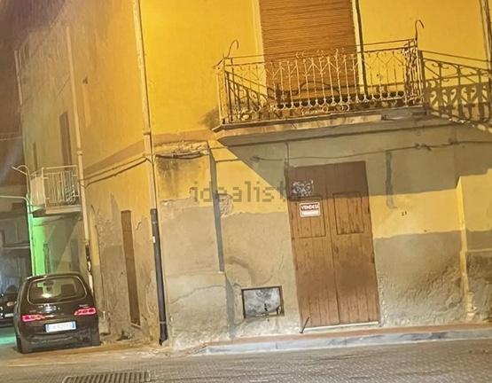 Casa difronte chiesa San Michele