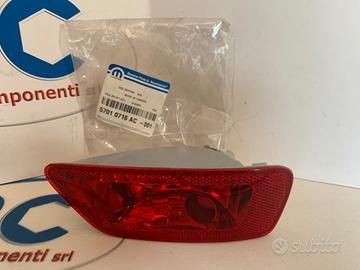 57010716AC Fendinebbia posteriore destro Jeep Comp