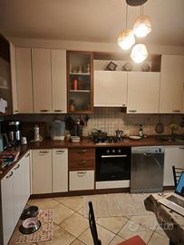 Cucina su misura usata