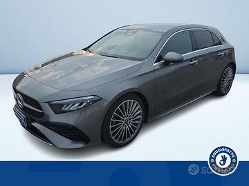 Mercedes-Benz Classe A 180d Automatic AMG Lin...