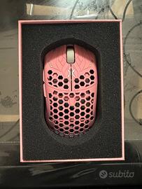 Finalmouse Ultralight Sakura Medium