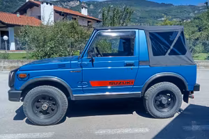 Land Rover Santana Suzuki