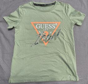 Maglietta Guess da donna originale