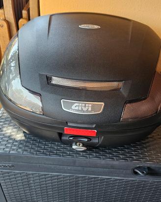 bauletto Givi Simply  monolock 47 litri e piastra