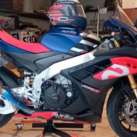 Aprilia RSV4 FACTORY 2021