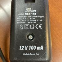 Alimentatore amplificatore di antenna TV SAT 100