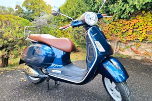 Piaggio VESPA GTS 125 come nuova Blu Midnight 2008