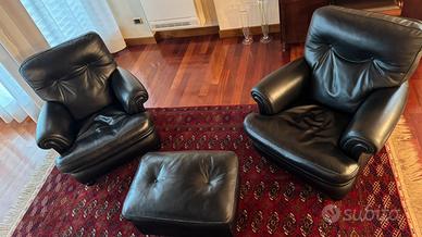 Set poltrone e pouf Frau modello Dream