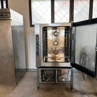 Forno Professionale EKA 10 Teglie con Base Inox