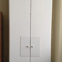 Armadio 2 ante laccato come nuovo. Di qualità.