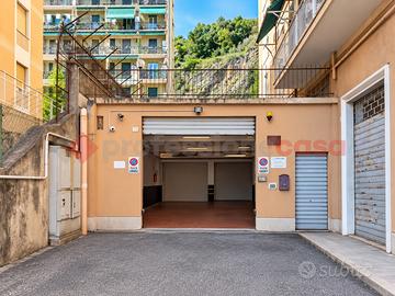 Box/Posto auto Genova [Cod. rif 3386933VCG]