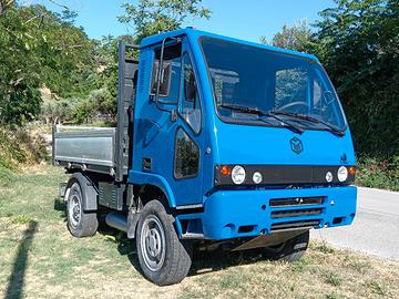 Macchina operatrice Leomar 4x4 portata utile 37 ql
