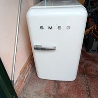 frigo Smeg basso con congelatore 96h,60p,55L 