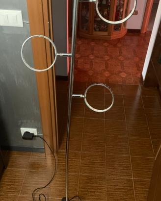 Lampada da terra a led
