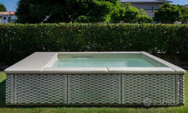 LAGHETTO IDROMASSAGGIO MINI PISCINA