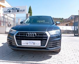 Audi Q5 2.0 TDI 150 CV Business