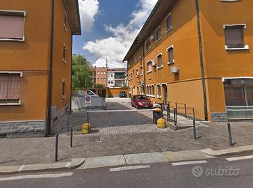 Box a settimo milanese (milano) cap 20019