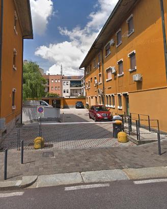 Box a settimo milanese (milano) cap 20019