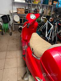 Vespa 125 LX