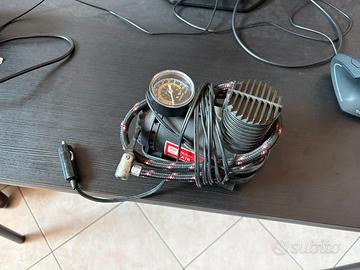 Mini compressore d'aria portatile